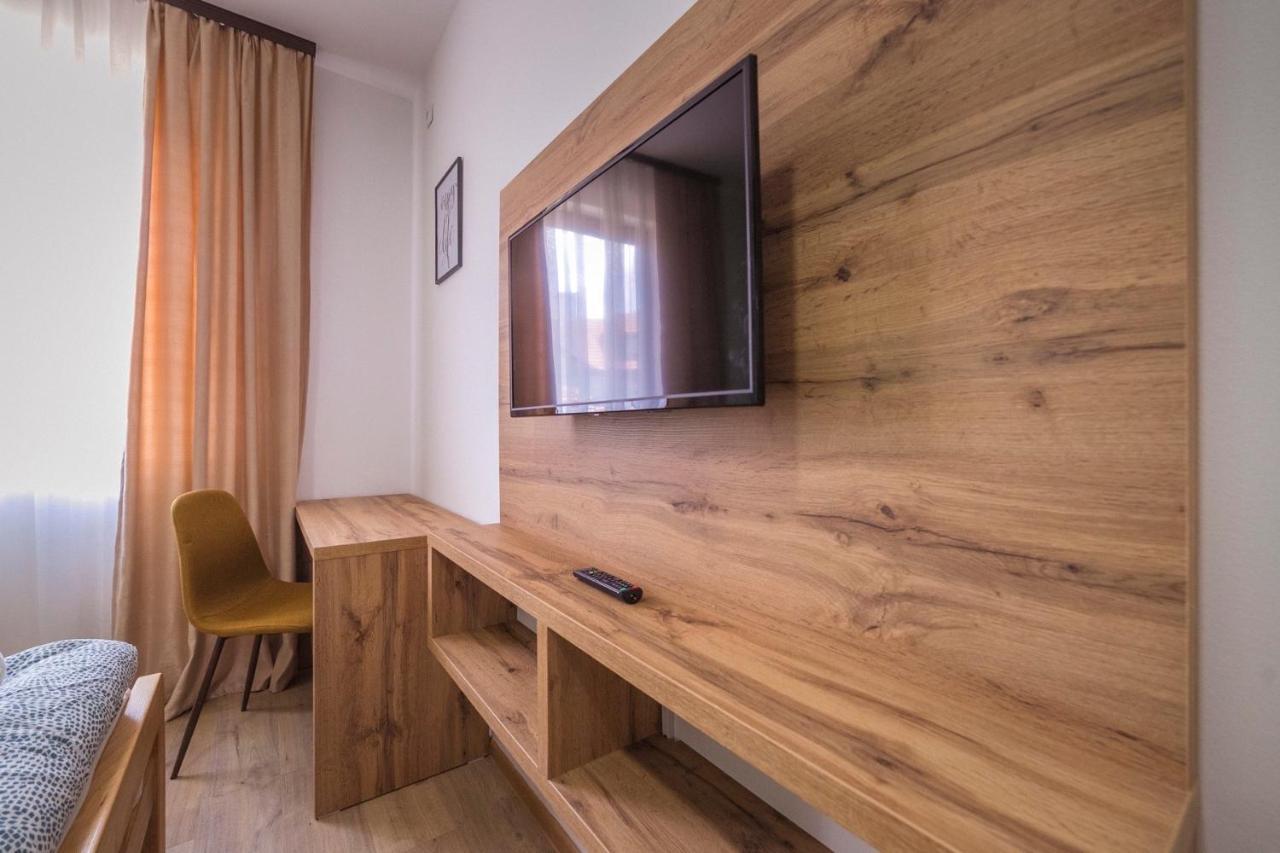 Zoe Pirot Apartman Kültér fotó