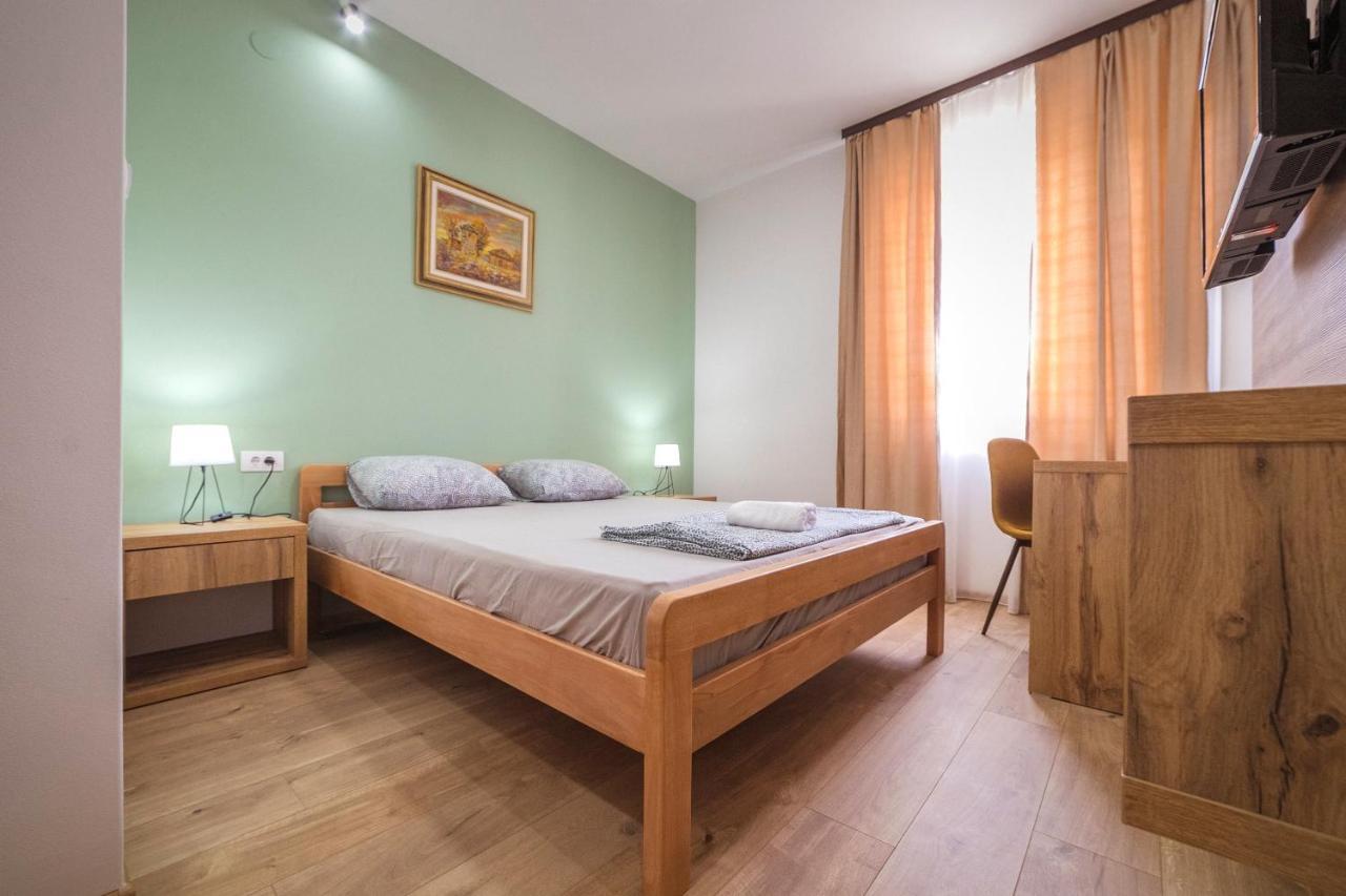 Zoe Pirot Apartman Kültér fotó