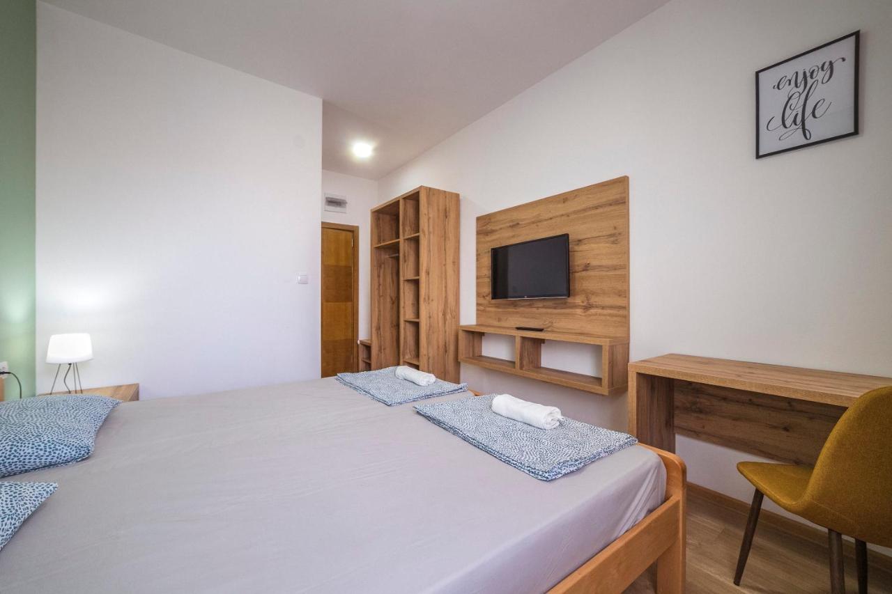 Zoe Pirot Apartman Kültér fotó