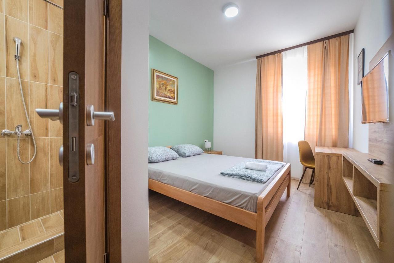 Zoe Pirot Apartman Kültér fotó