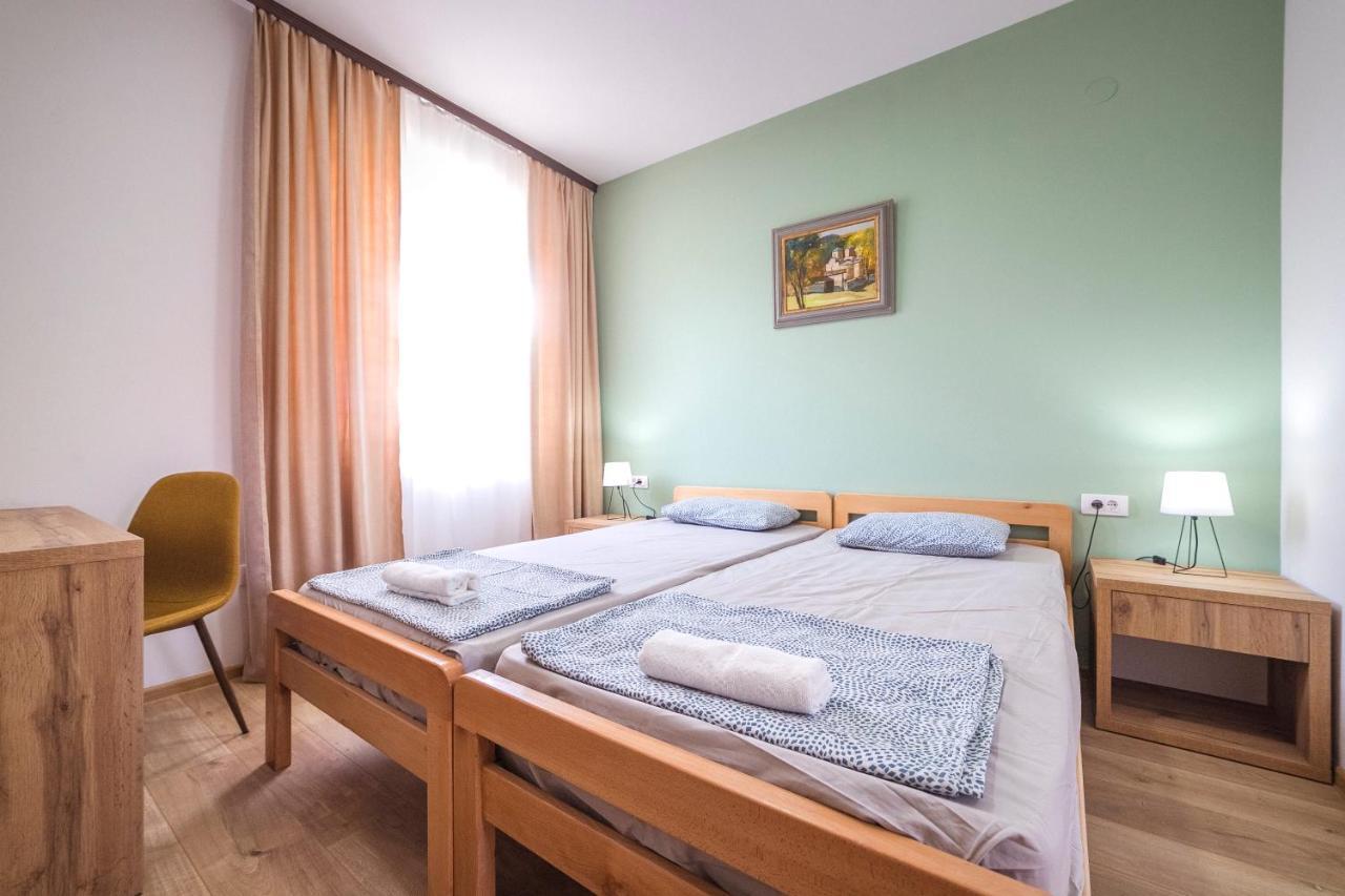 Zoe Pirot Apartman Kültér fotó