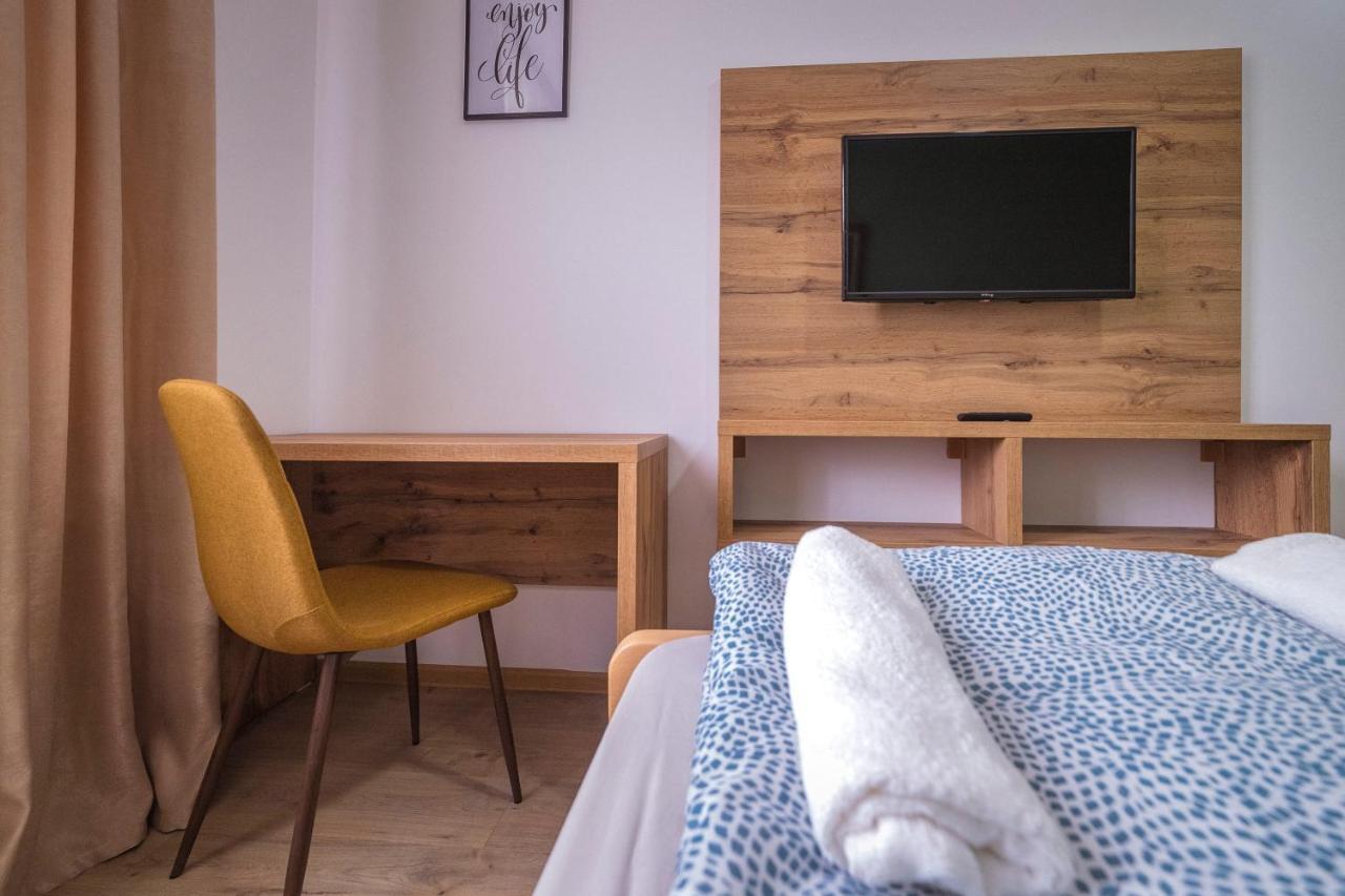 Zoe Pirot Apartman Kültér fotó